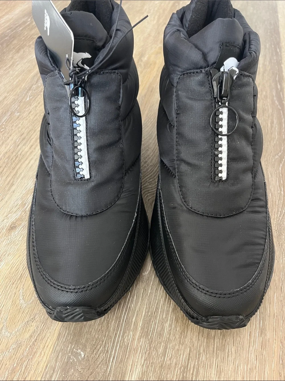NEW Sorel Women's Out 'N About III Puffy Waterproof Boot Black Zippered Size 9.5
